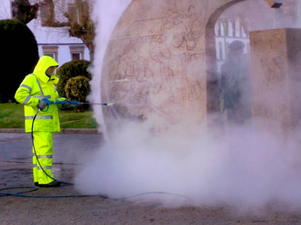 Garage Pressure Washing in Lindsay, CA